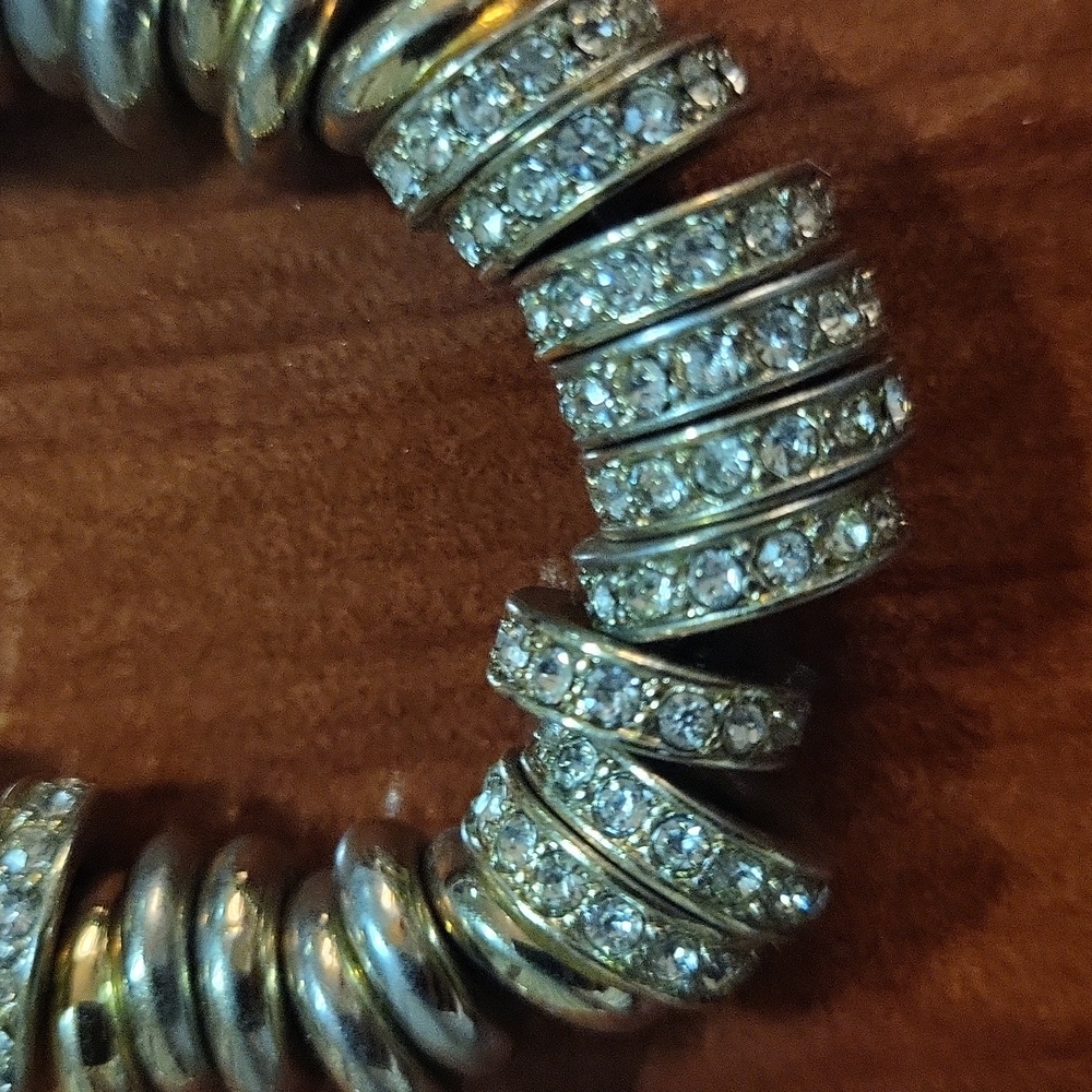 Necklace - Picture 6 of 8